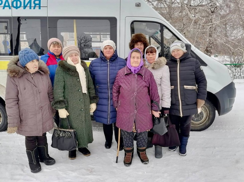 В рамках регионального проекта «Старшее поколение» национального проекта «Демография» организован подвоз жителей старше 65 лет из сельских населённых пунктов в районную больницу для прохождения диспансеризации..